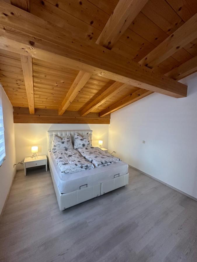 Leo Apart 2 Radfeld Extérieur photo
